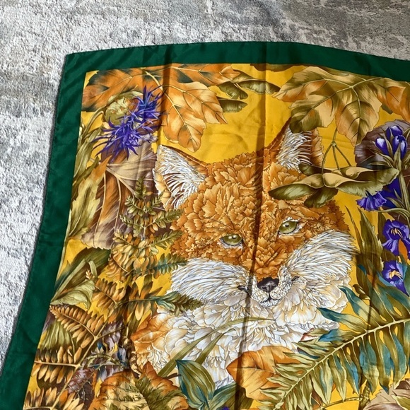 SALVATORE Ferragamo fix silk scarf with hand rolled edges - Picture 13 of 17